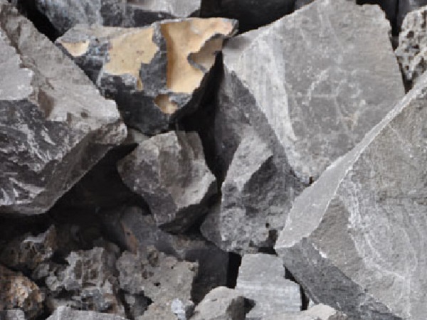 棕刚玉使用注意事项：从存储到应用的全流程规范